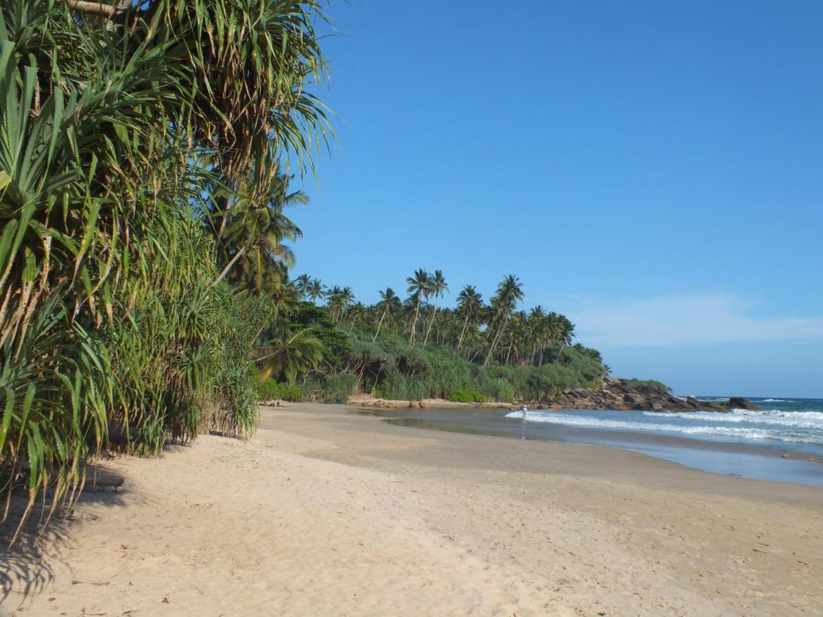 Abraham Beach House Tangalle Eksteriør bilde